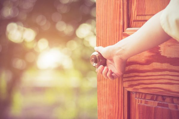 ZuGast! Romano Guardini: "Angerufen von dem, was noch nicht ist"